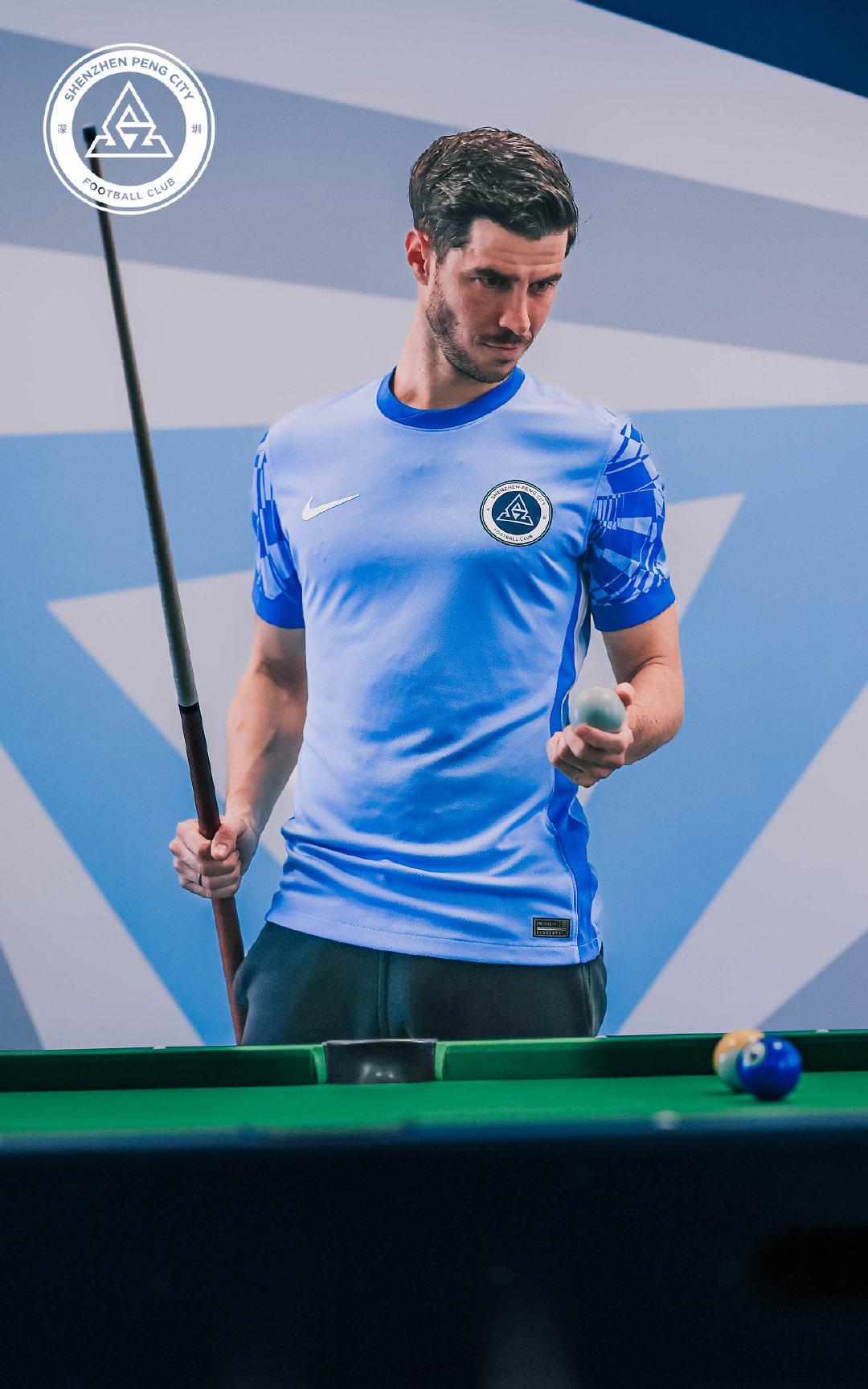 包含清晨突围战来临,深圳男篮围绕葡超迎来里程碑,引发热议,球队文化再被提及的词条 包含清晨突围战来临,深圳男篮围绕葡超迎来里程碑,引发热议,球队文化再被提及的词条